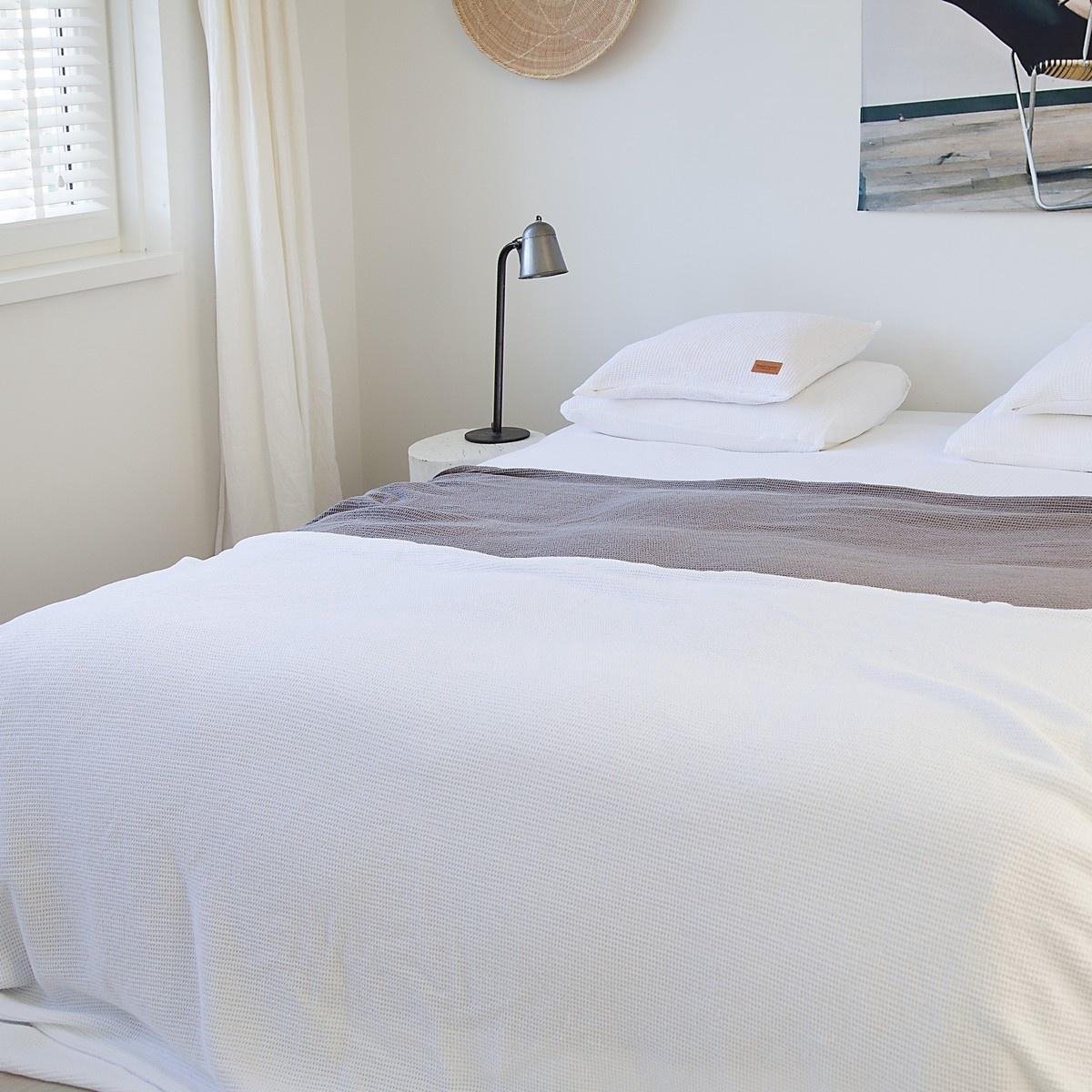 Town & Country Bedsprei Dexter Dobby Sparkle White 1 Persoons Bedsprei 180 X 260 Cm