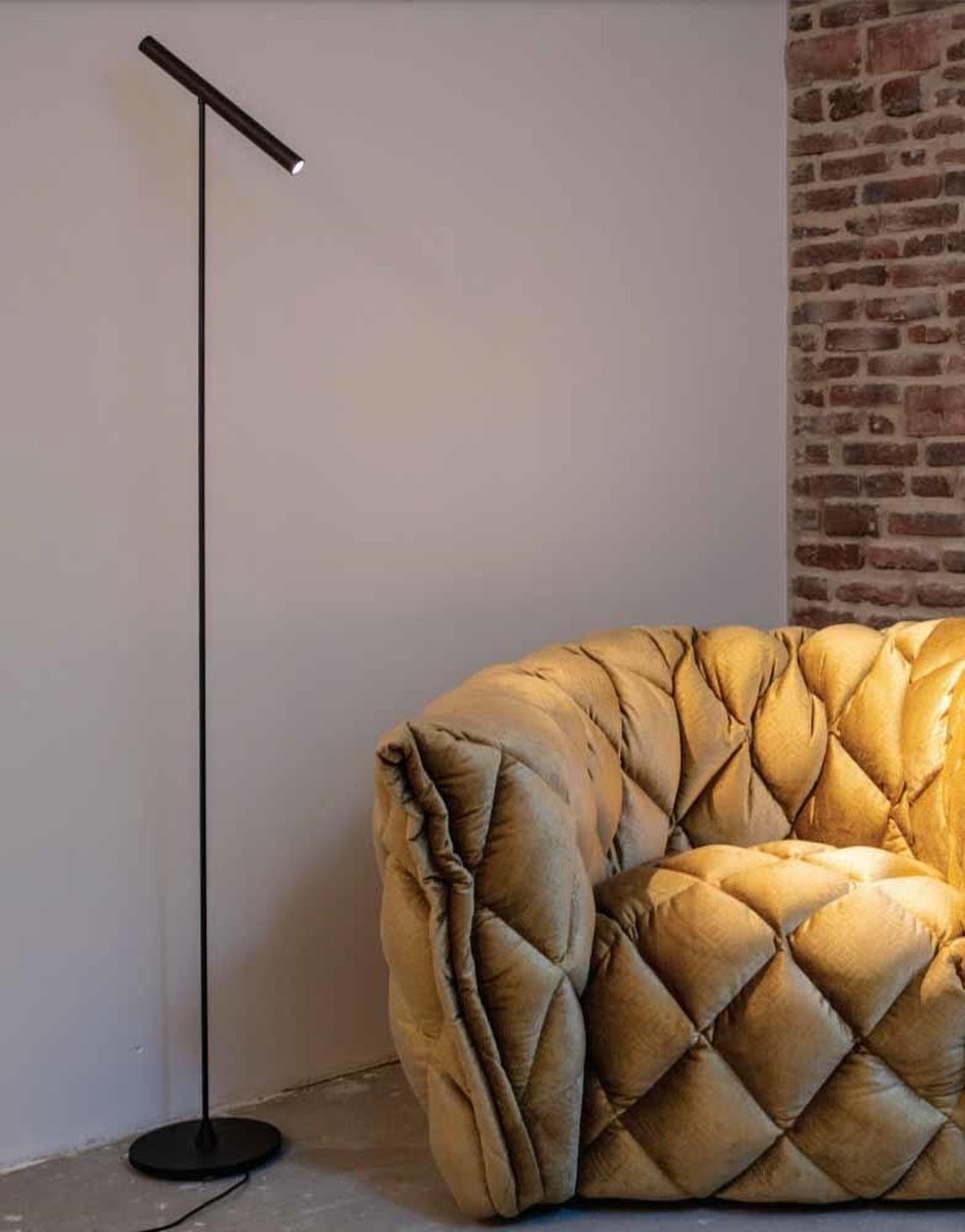 Lamponline Vloerlamp Harper H 140 Cm Sensor Dimmer - Zwart
