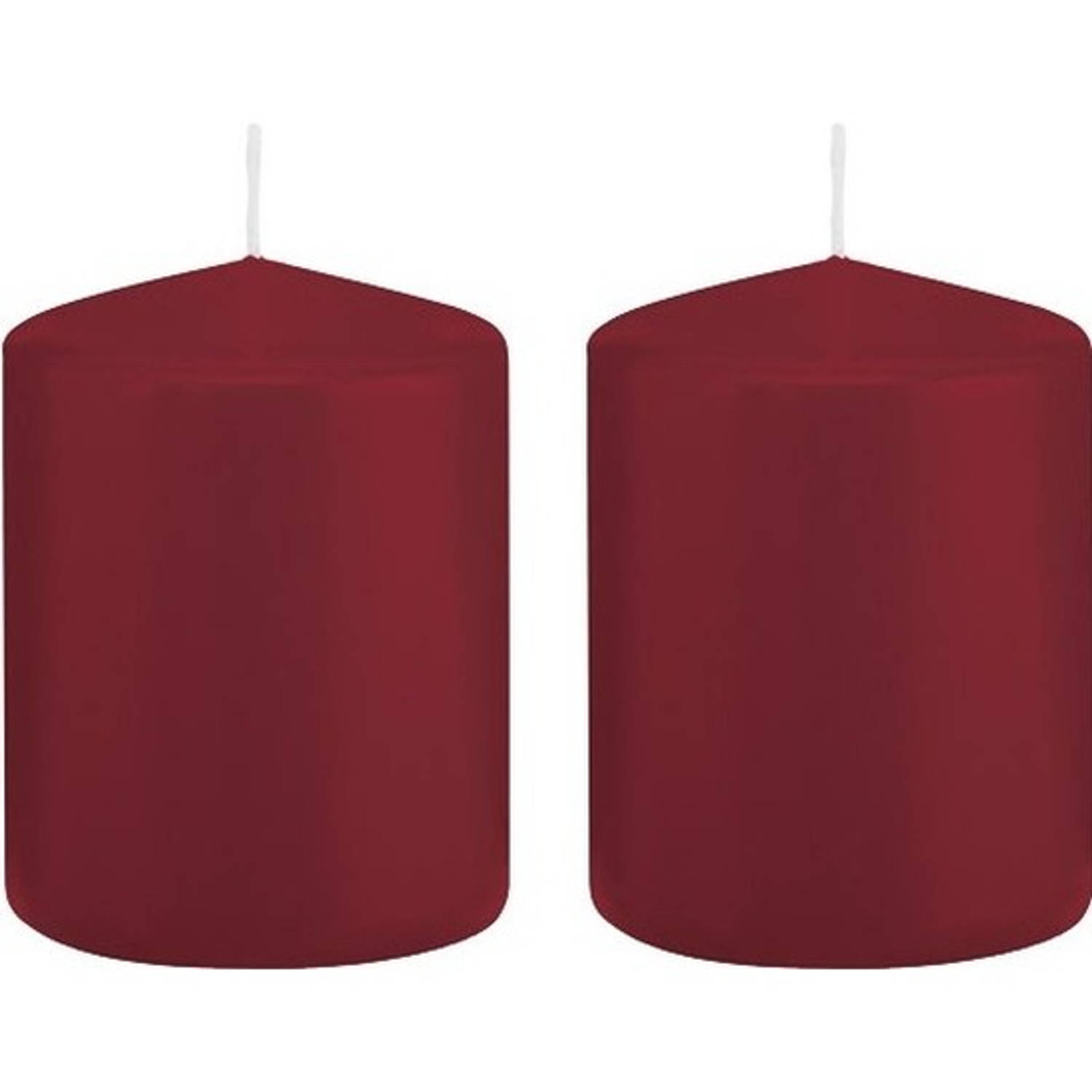Trend Candles 2x Bordeauxrode Cilinderkaarsen/stompkaarsen 6 X 8 Cm 29 Branduren - Geurloze Kaarsen - Woondecoraties - Rood