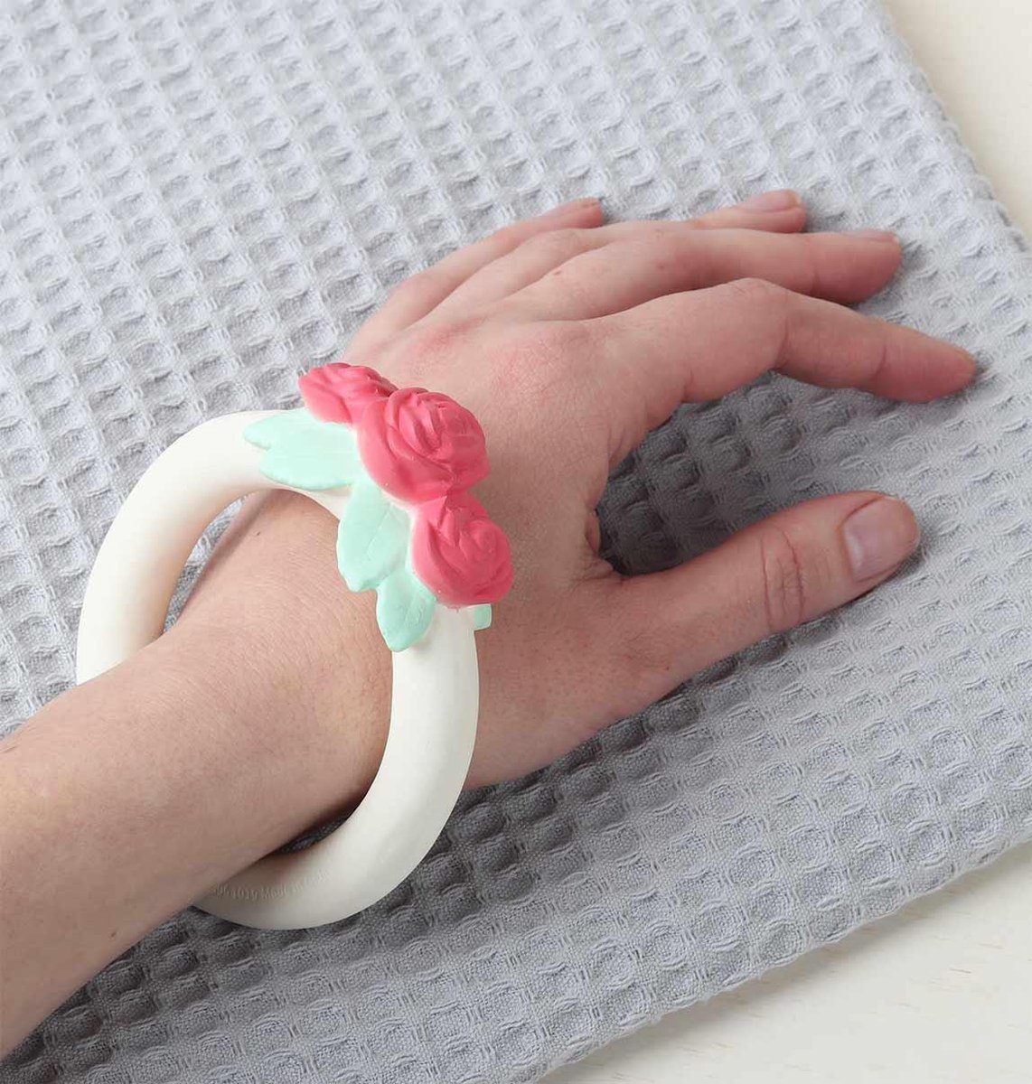 A Little Lovely Company Bijtring Rozen Meisjes 11 Cm Rubber - Wit