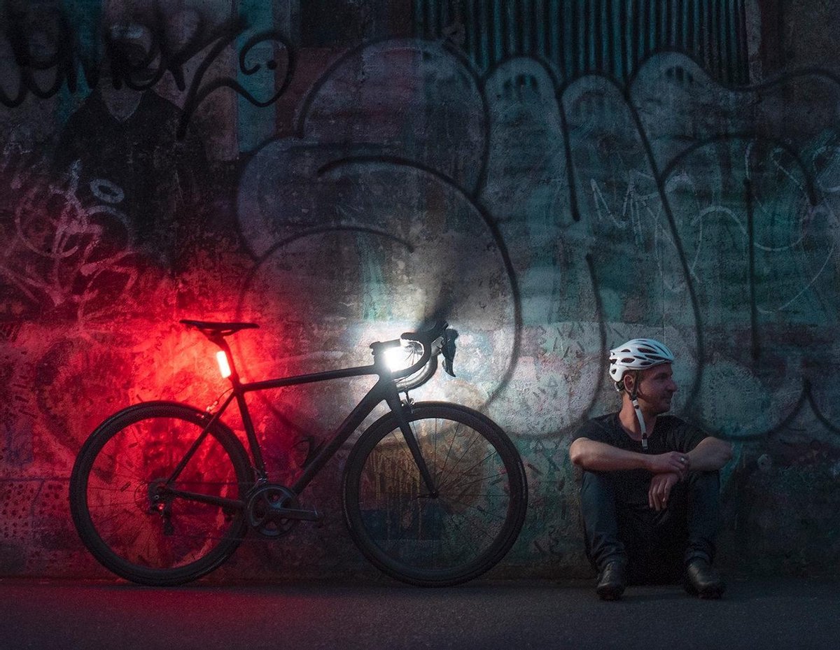 Knog voorlicht Mid Cobber led oplaadbaar 320 lumen/ - Zwart