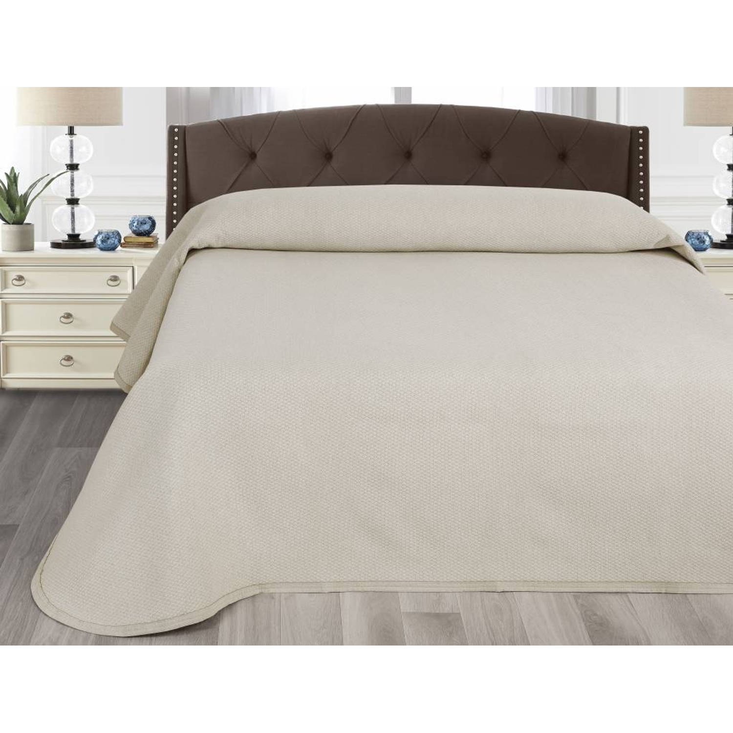 Nightsrest Bedsprei Julia - Sprei Met Ruitvormige Kleine Blokjes - Ecru Maat: 270x260 Cm