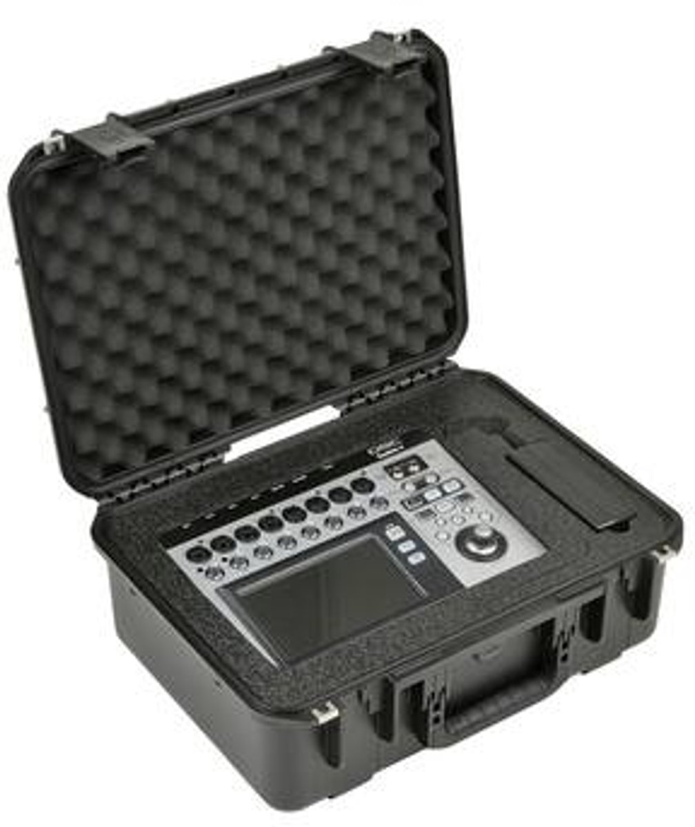 SKB iSeries 1813-7 flightcase voor QSC Touchmix-8 469x330x178mm