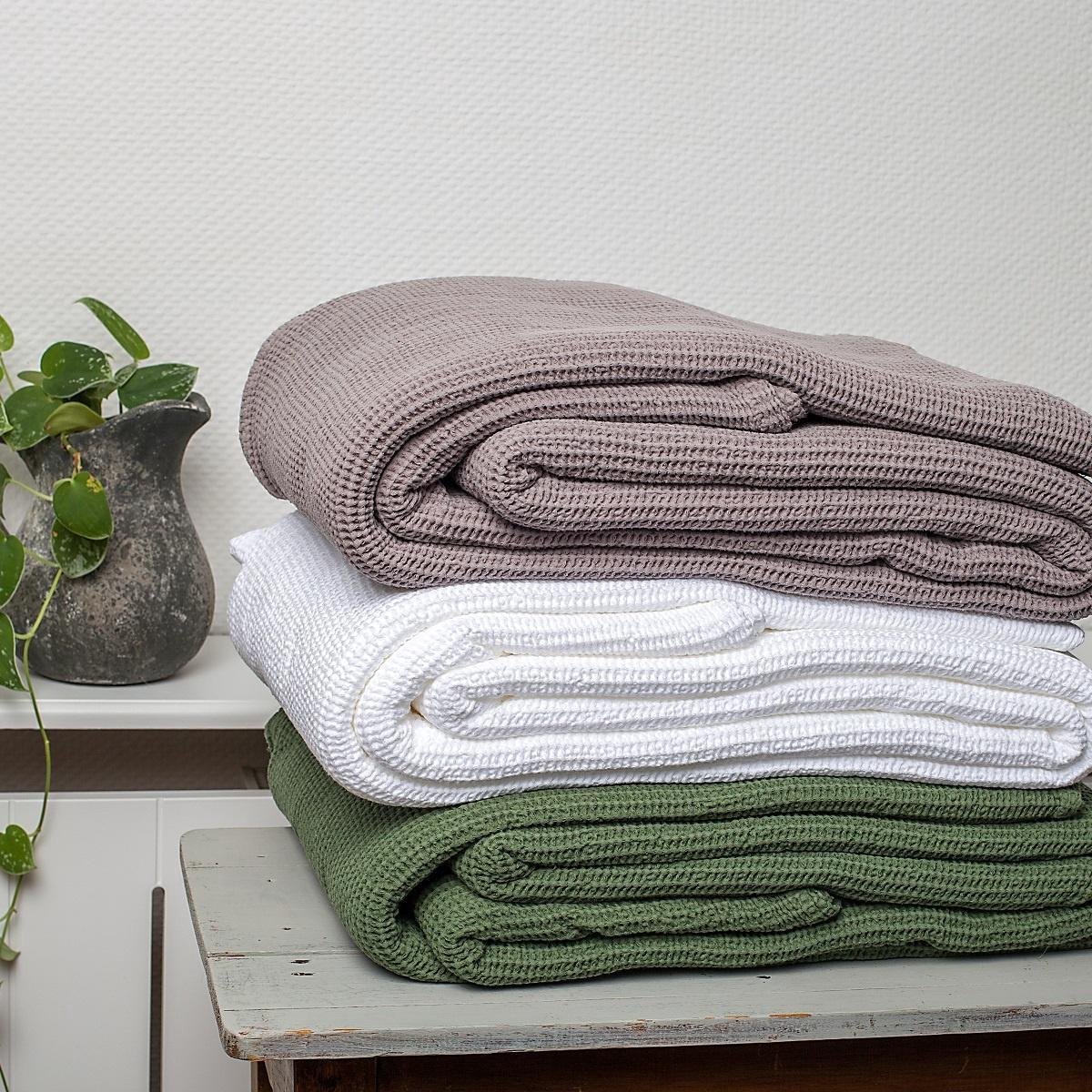 Town & Country Bedsprei Dexter Dobby Taupe 1 Persoons Bedsprei 180 X 260 Cm