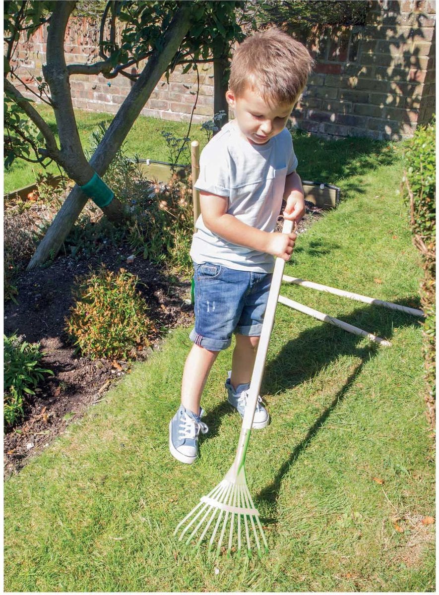 BigJigs Long Handled Leaf Rake