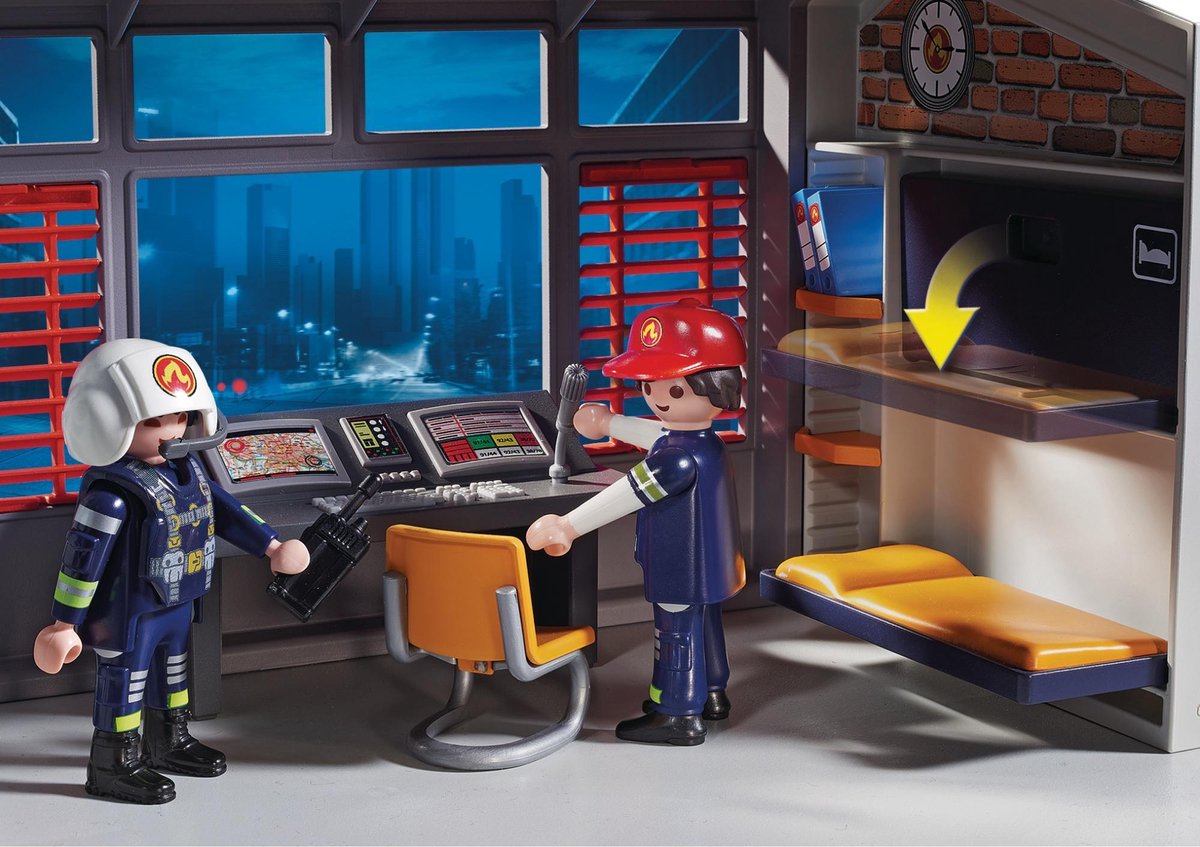 Playmobil Plamobil 9462 Grote Brandweerkazerne Met Helikopter
