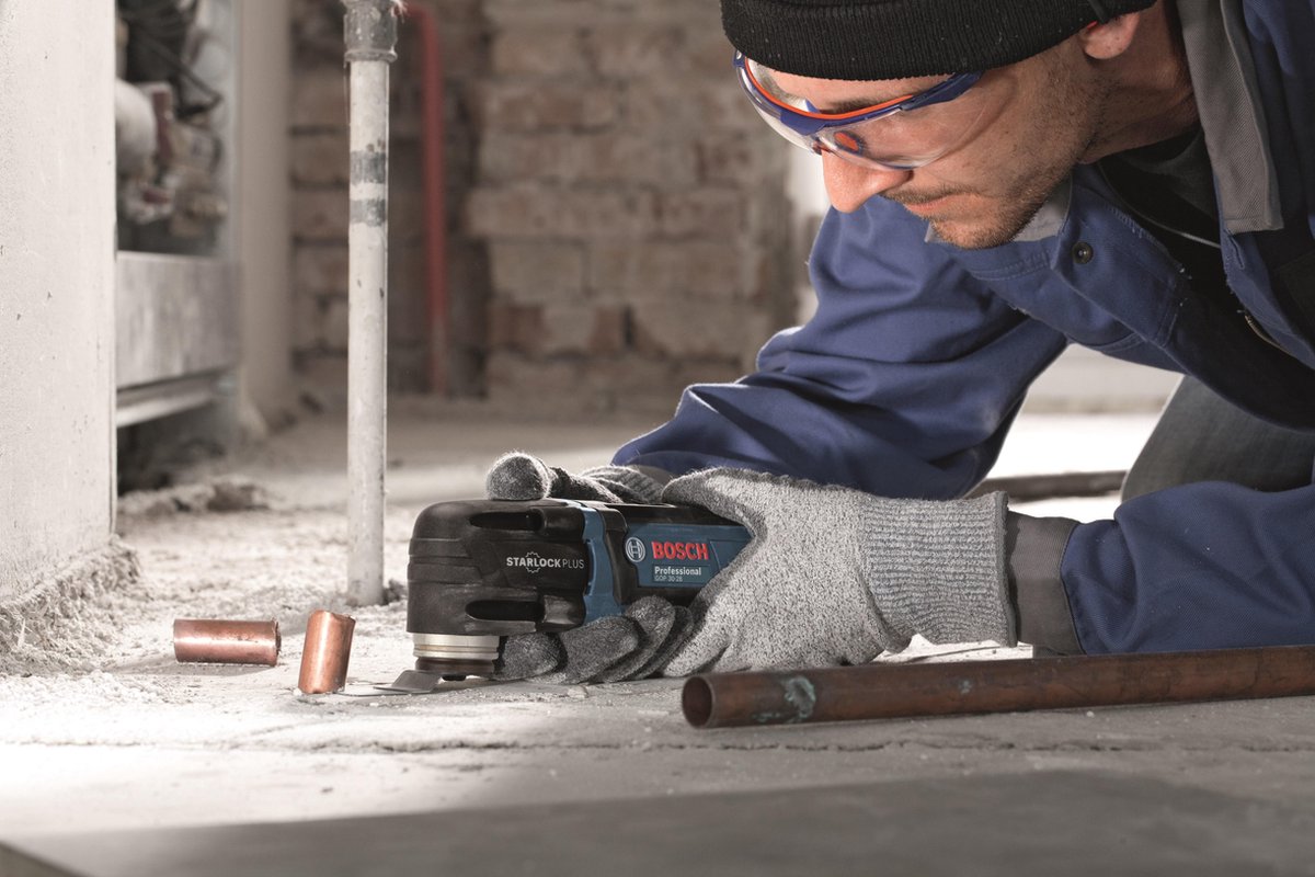 Bosch GOP 30-28 Multitool + 16 delige accessoireset in L-Boxx - 300W