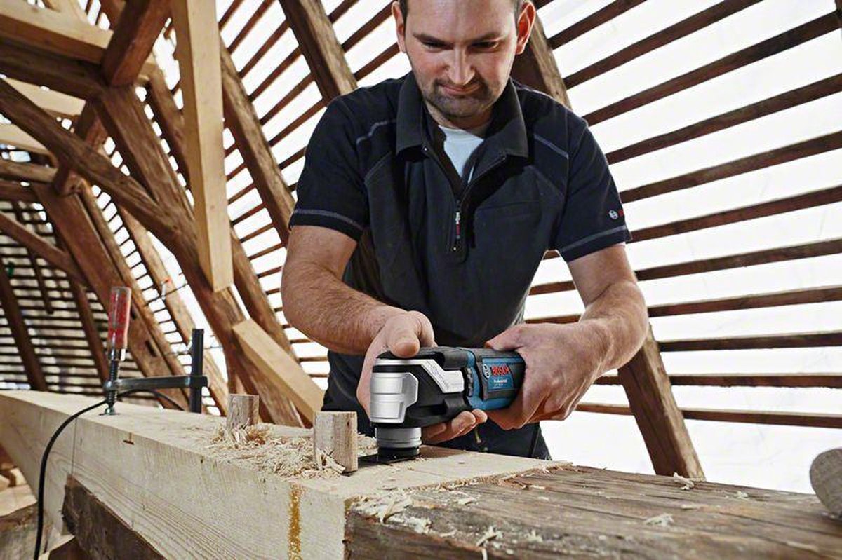 Bosch GOP 55-36 Multitool + invalzaagblad - 550W