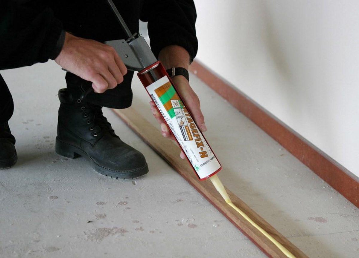 Den braven Zwaluw 10133201 Montagefix-N Montagelijm 310ml - Geel