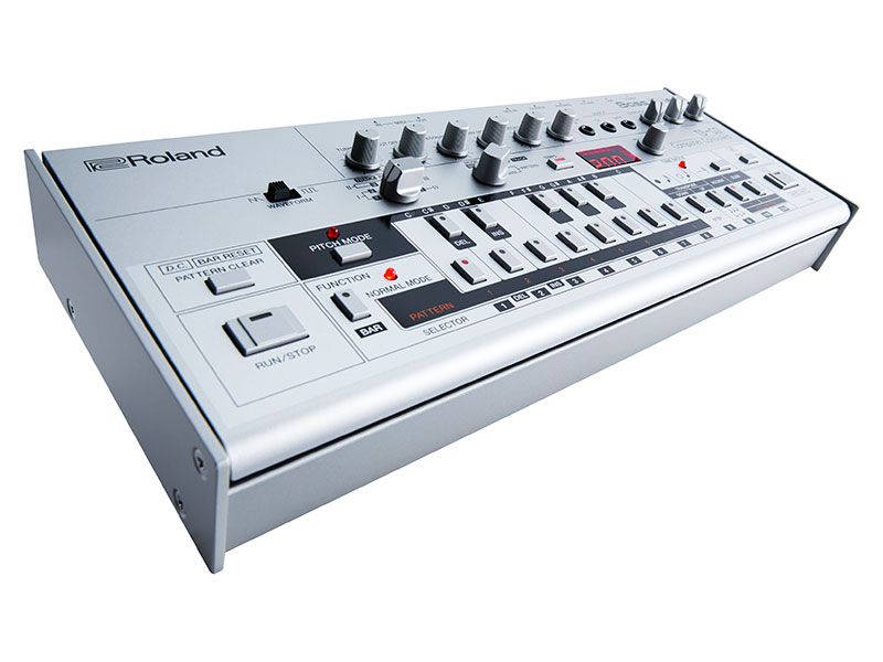 Roland TB-03 Bass Line Boutique synthesizer-module