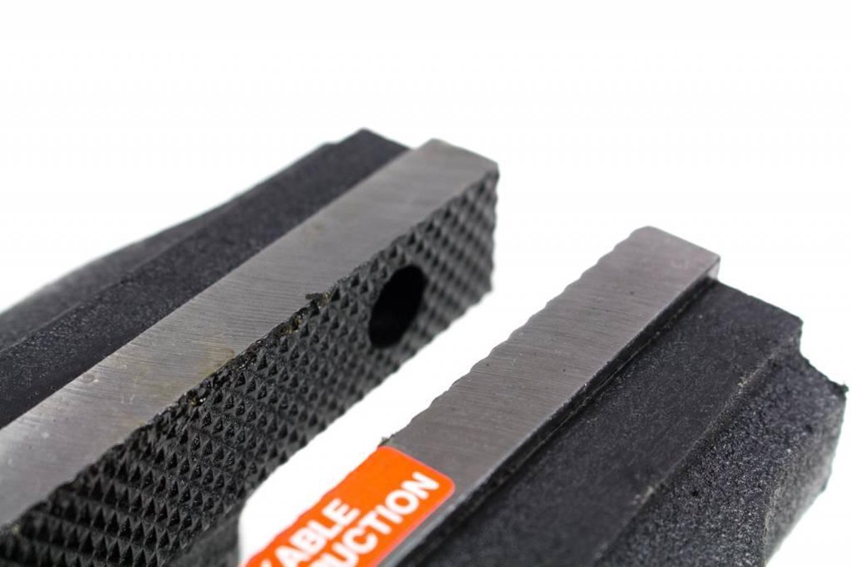 Airpress 70004 Bankschroef - 200mm