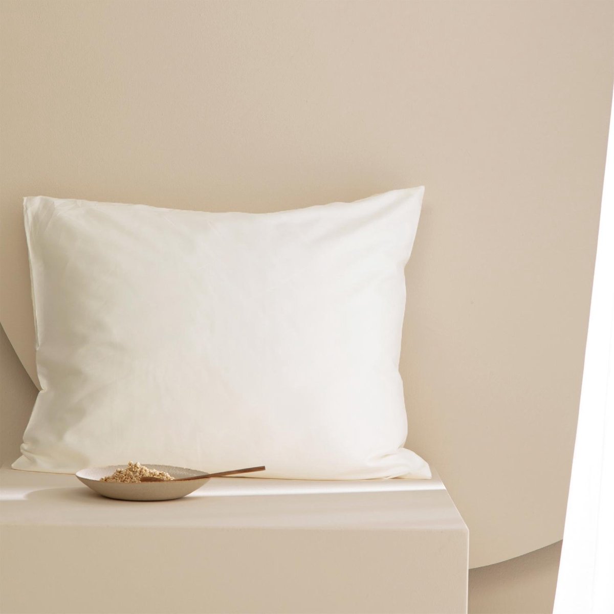 Damai Kussenslopen Biologisch Katoen Satijn Met Rits - ivory - 80x80cm