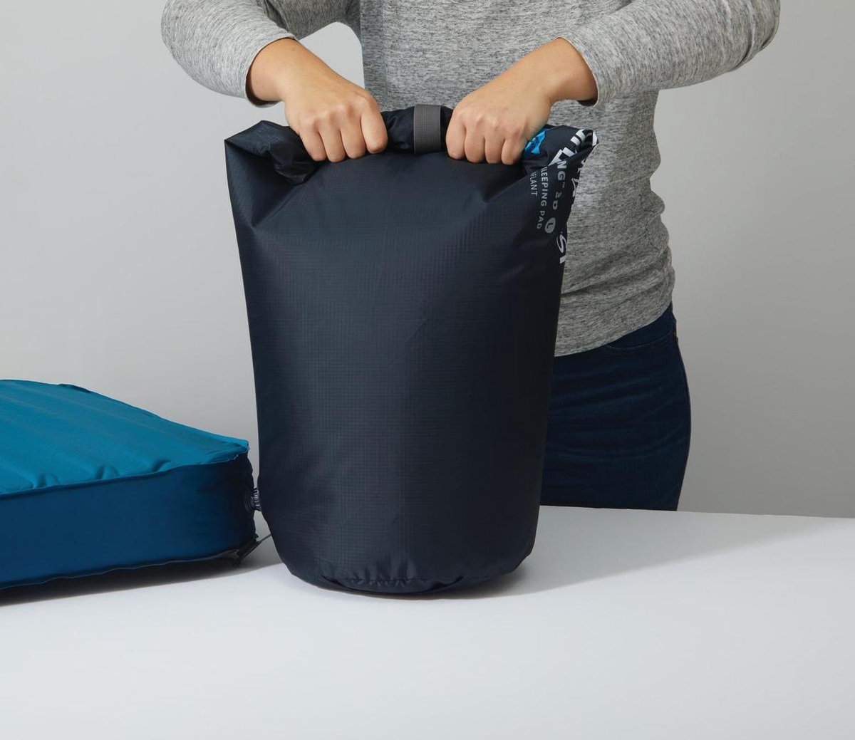 Therm-a-Rest MondoKing 3D Slaapmat L Marineblauw