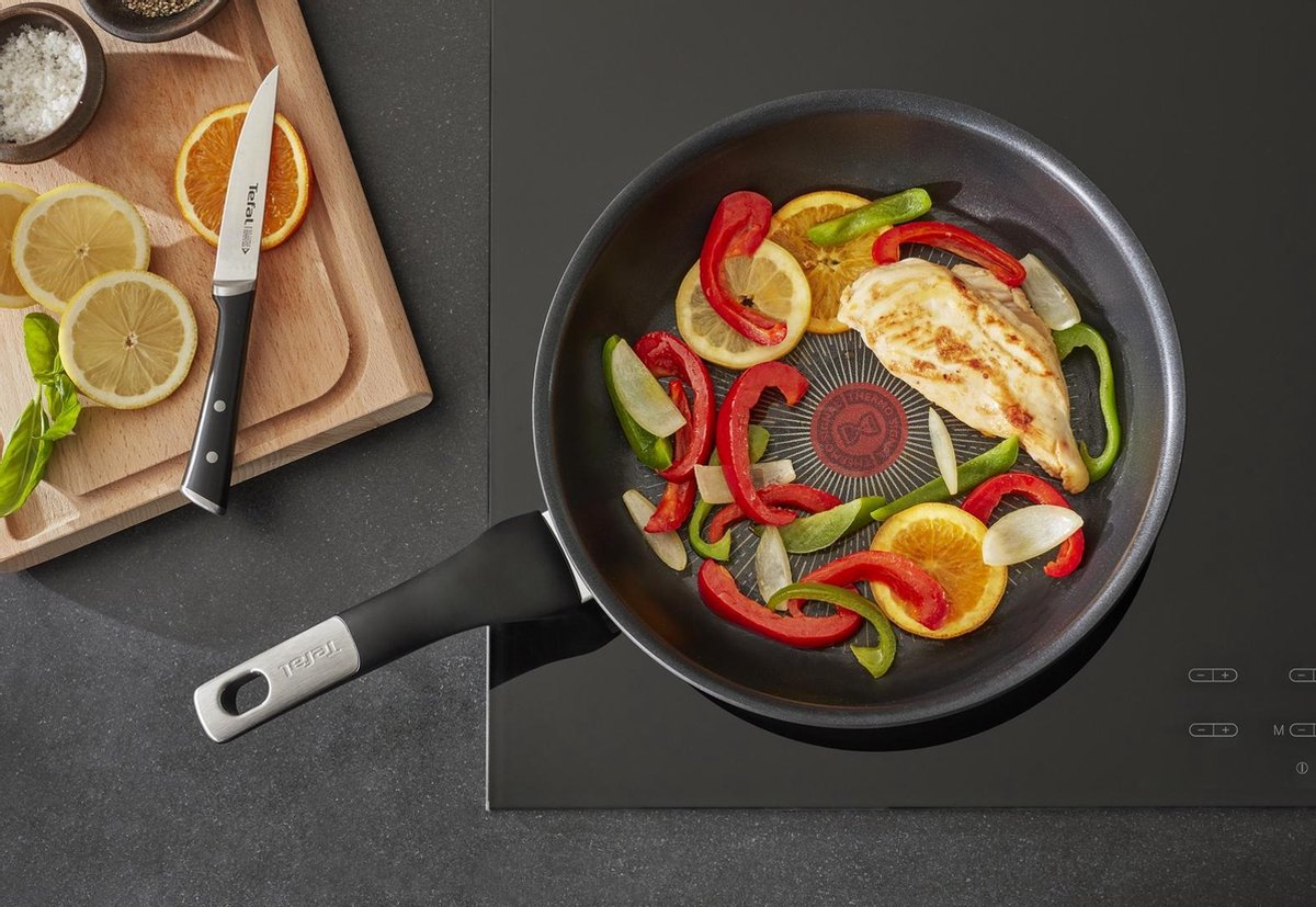Tefal Unlimited Koekenpan 20 cm - Zwart