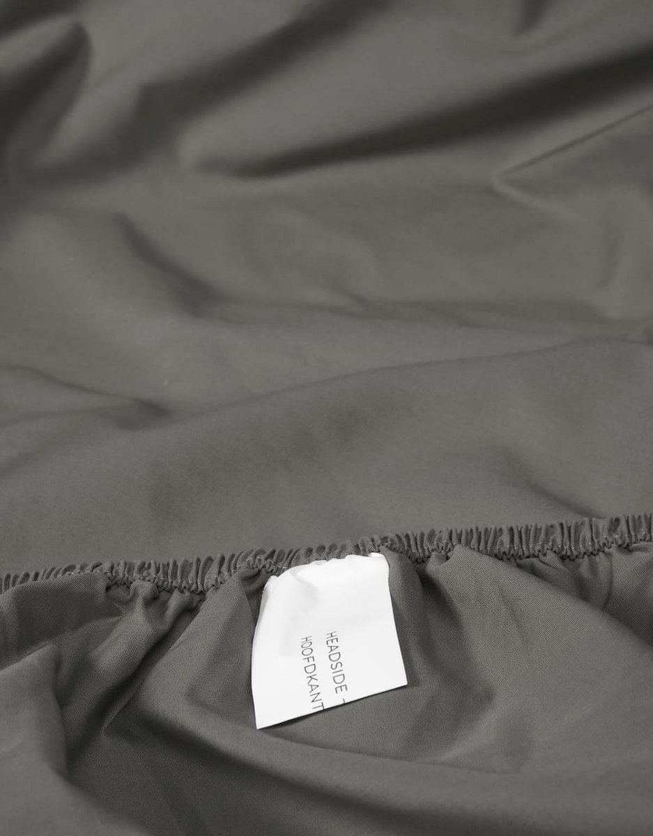 Essenza Premium Percale Katoen Hoeslaken Extra Hoog - 100% Percale Katoen - Lits-jumeaux (160x200 Cm) - Steel Grey - Grijs