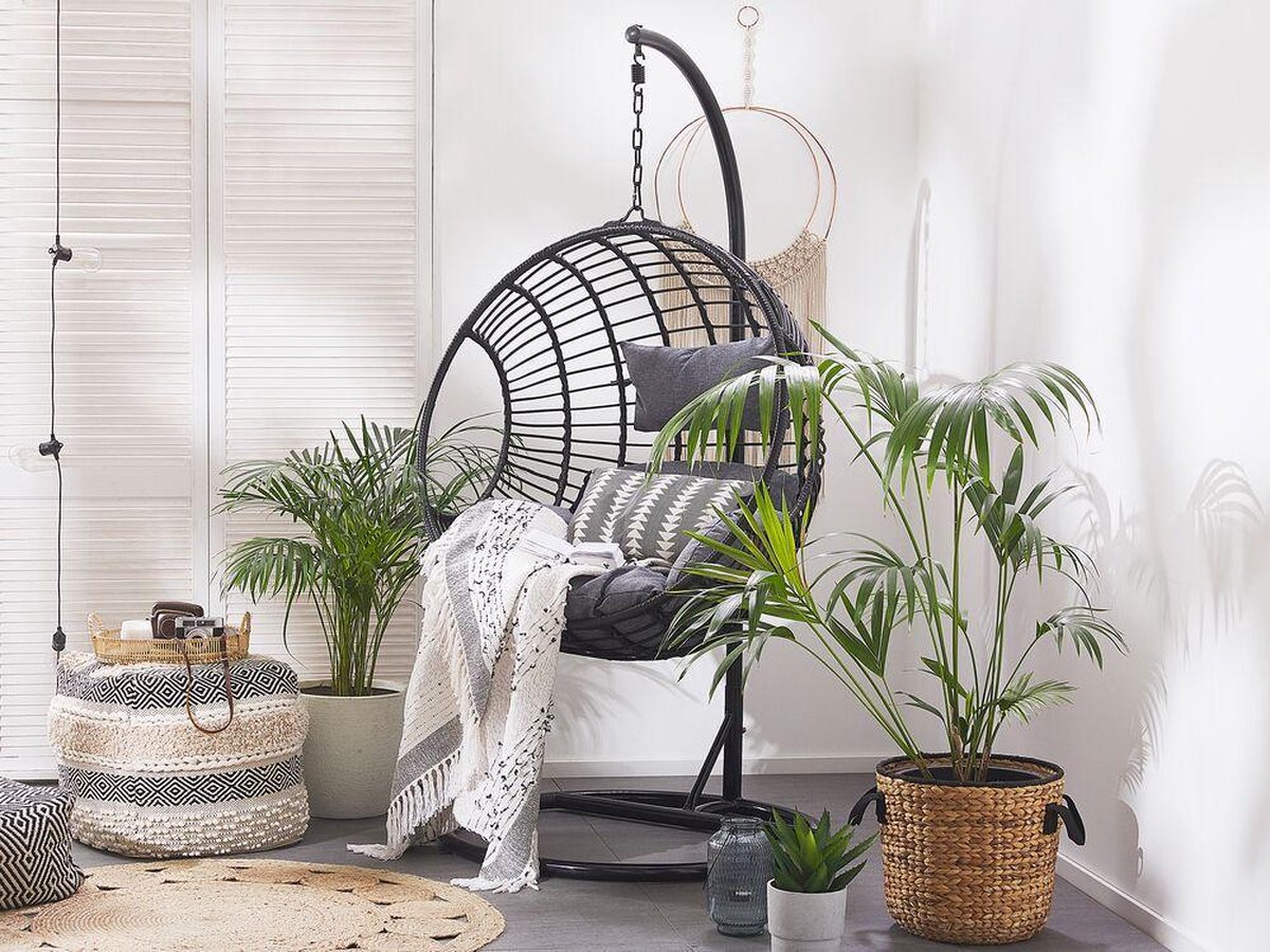 Beliani Aspio Hangstoel Pe Rotan 97 X 97 Cm - Zwart