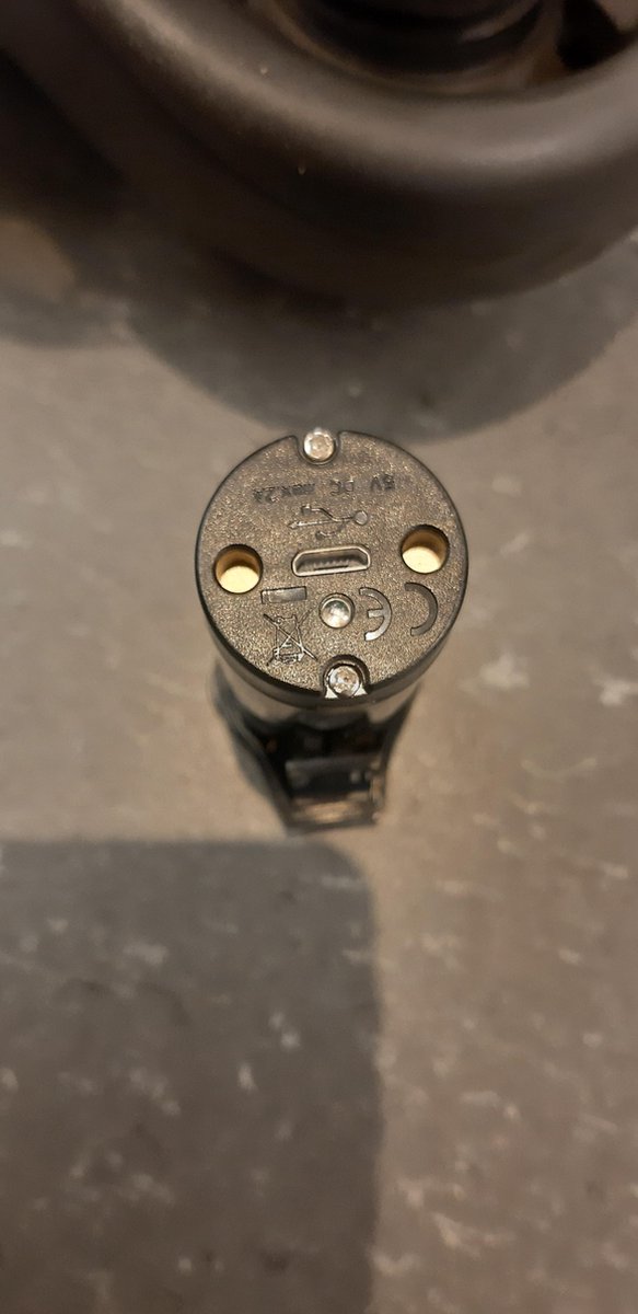 Wittkop Zadel Kelvin City Comfort Met Verwarming 27 X 19 Cm - Zwart