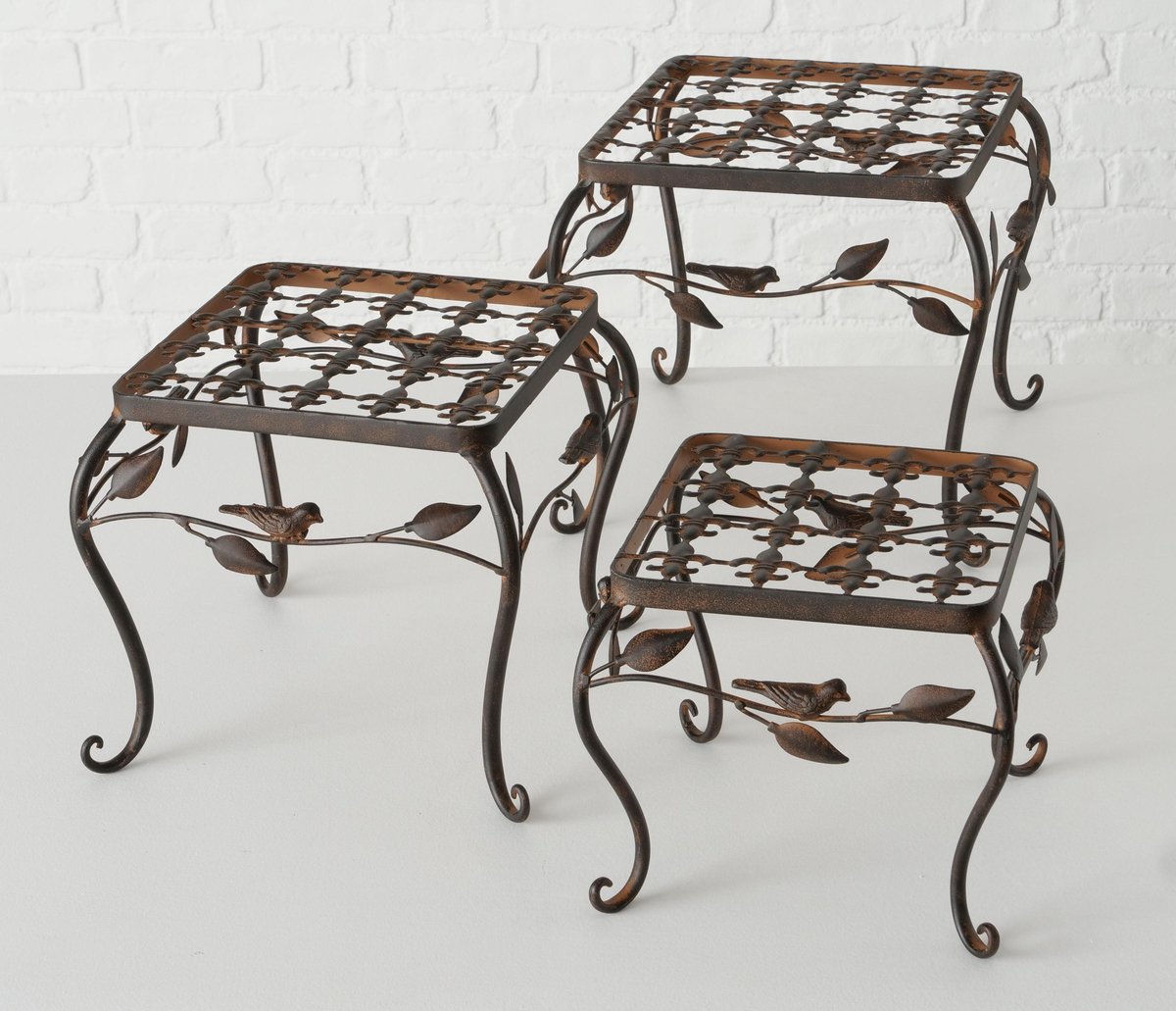 Bellatio Decorations Set Van 3x Vierkante Bijzettafels/plantenstandaards Roest Avis 20/24/27 Cm - Plantenhouders/plantentafels - Bruin