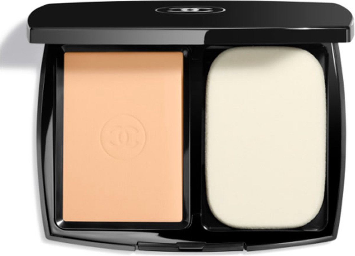 Chanel Ultra Le Teint - Ultra Le Teint Langhoudende Uiterst Comfortabele Compacte Foundation Met Perfecte Finish