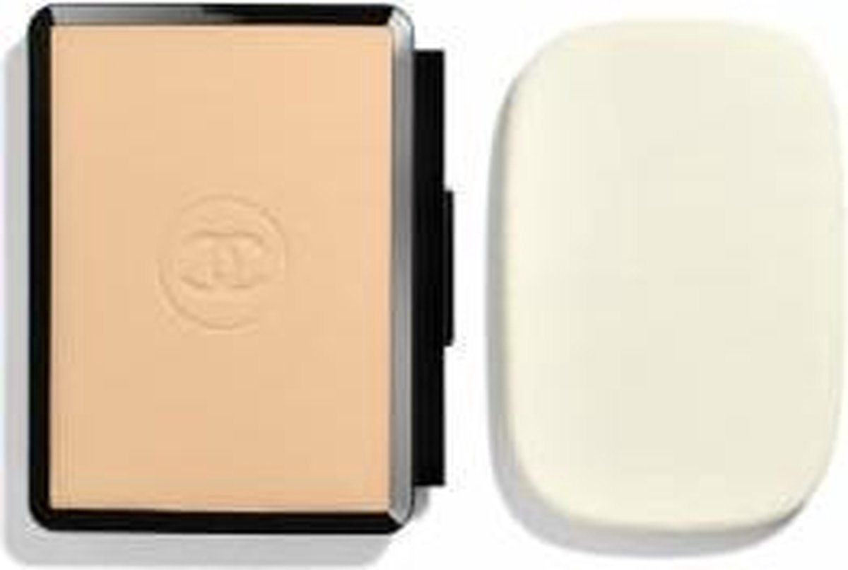 Chanel Ultra Le Teint - Ultra Le Teint Langhoudende Uiterst Comfortabele Compacte Foundation Met Perfecte Finish