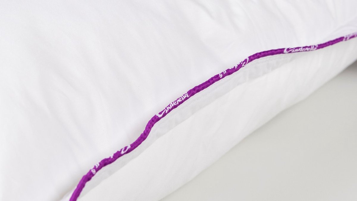 Cinderella New Classic Synthetisch Medium Hoofdkussen - 100% Thermosoft Holle Polyester Vezelbolletjes - - Wit