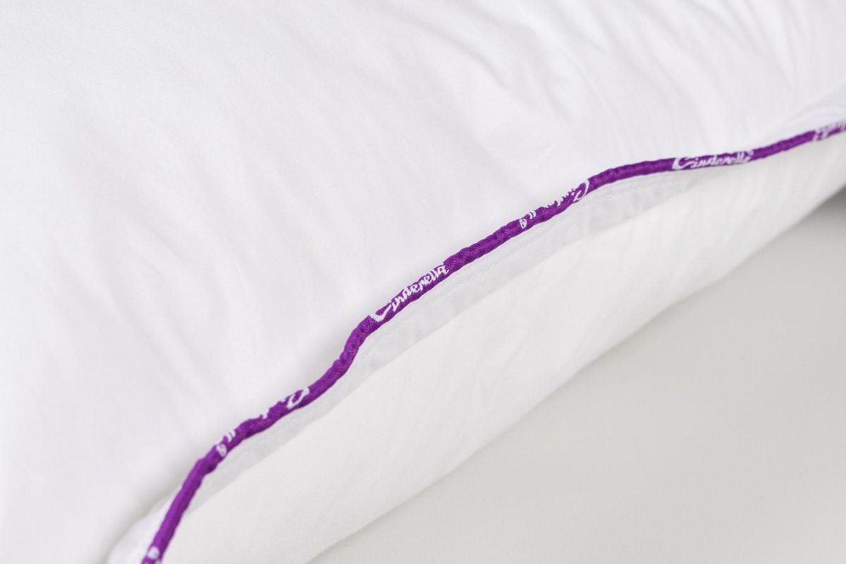 Cinderella New Classic Synthetisch Medium Hoofdkussen - 100% Thermosoft Holle Polyester Vezelbolletjes - - Wit