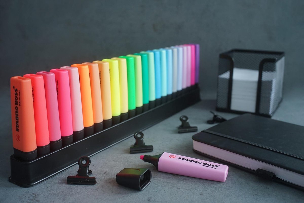 Stabilo Boss Original Markeerstift - Deskset Met 23 Kleuren