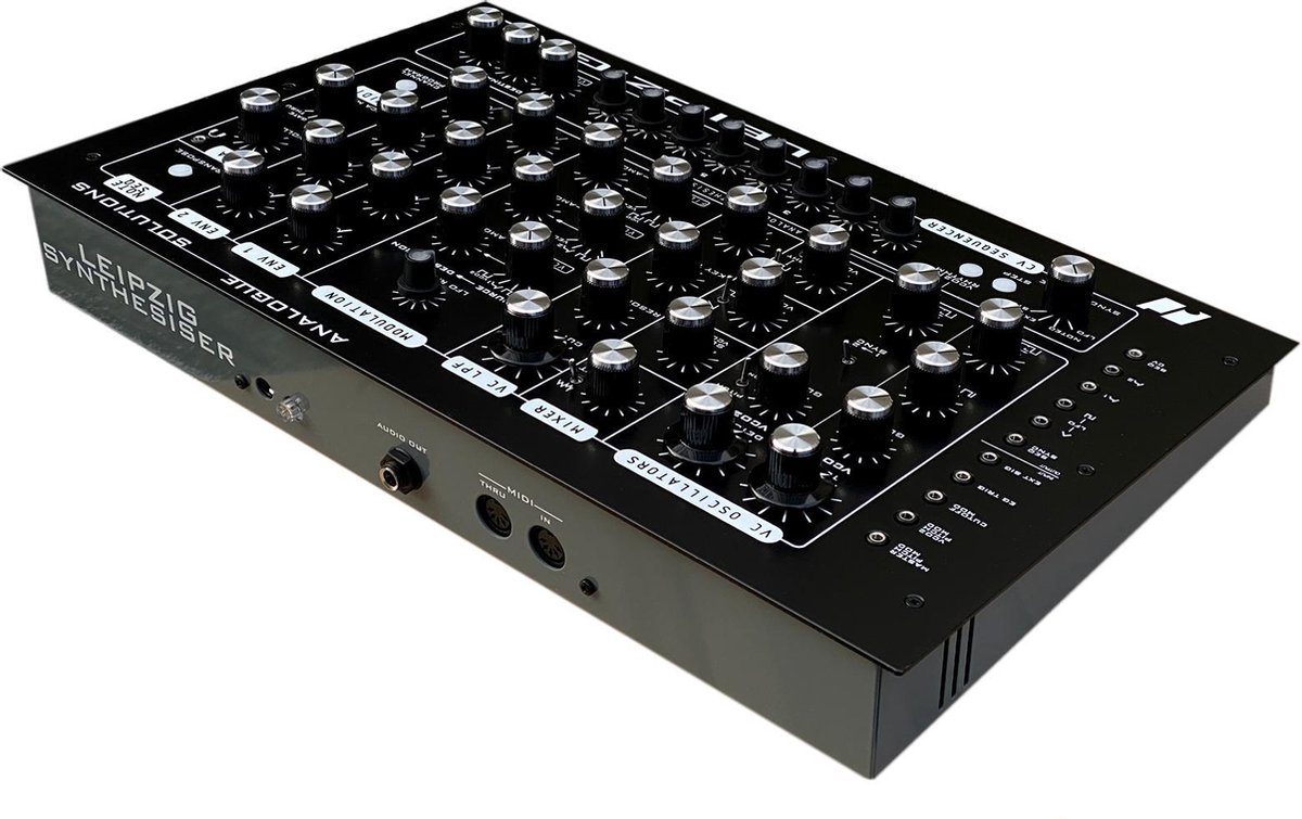 Analogue Solutions Leipzig V3 analoge synthesizer