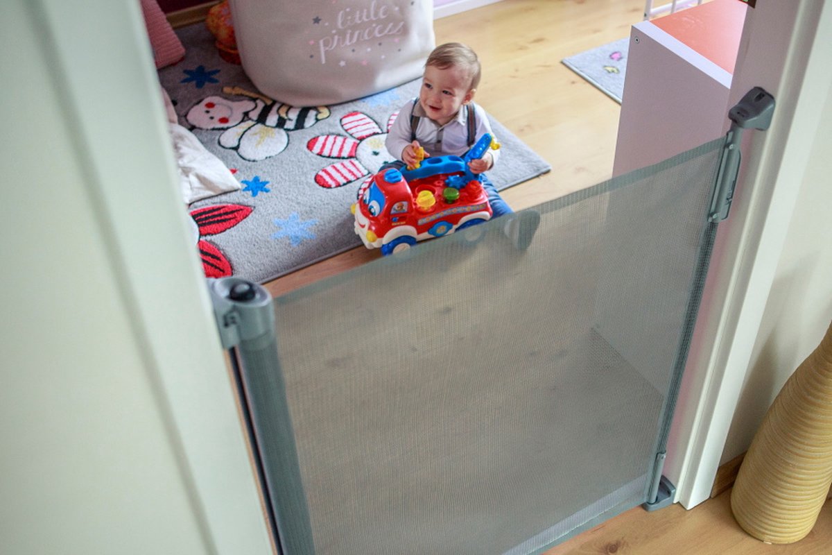 Lionelo Tulia Kinderhekje Voor Bij De Trap Of Deur - Zwart