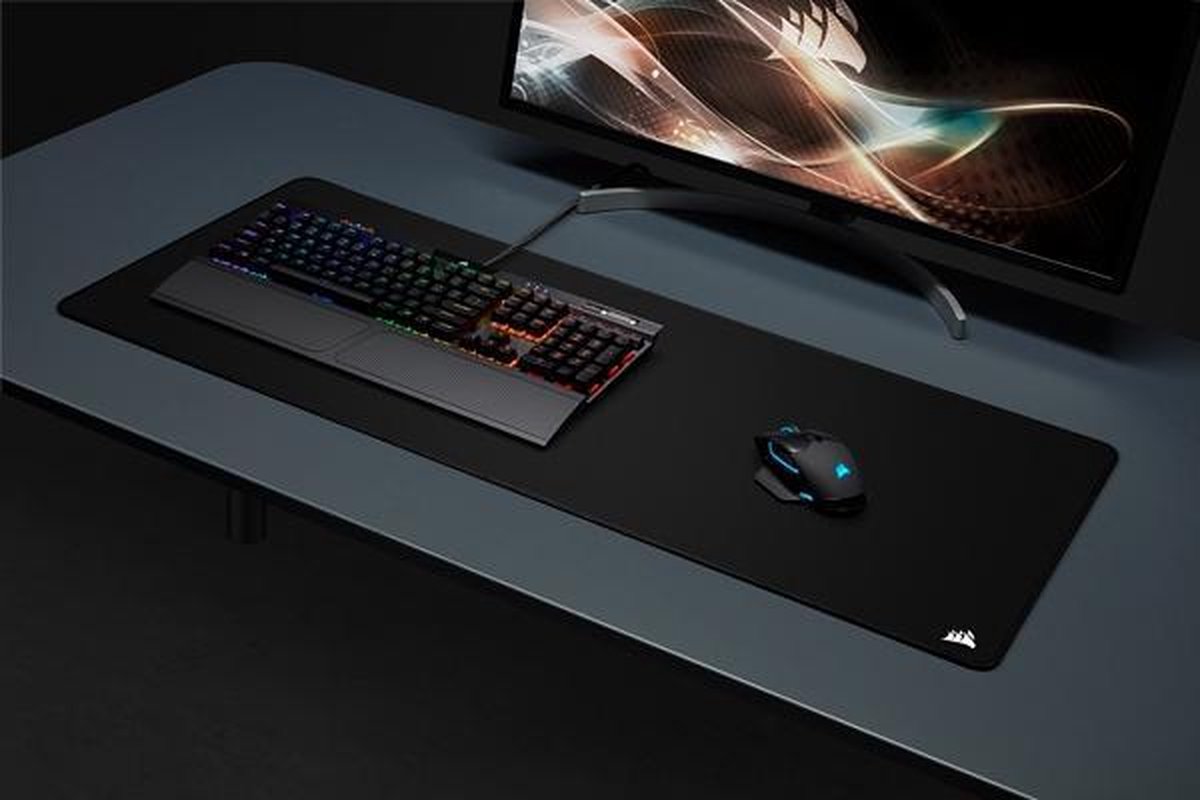 Corsair MM350 Pro Gaming Muismat Extended XL - Zwart