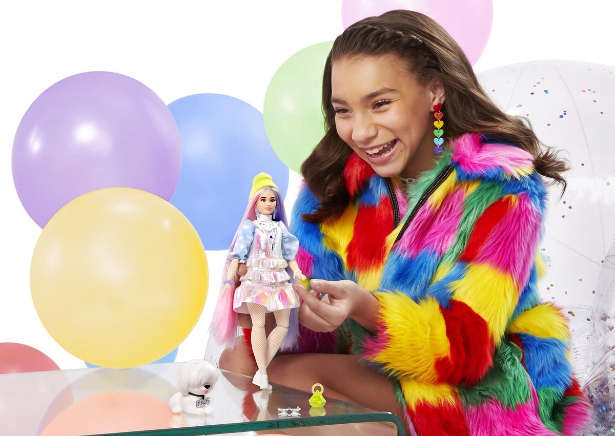 Barbie Extra Doll - Beanie