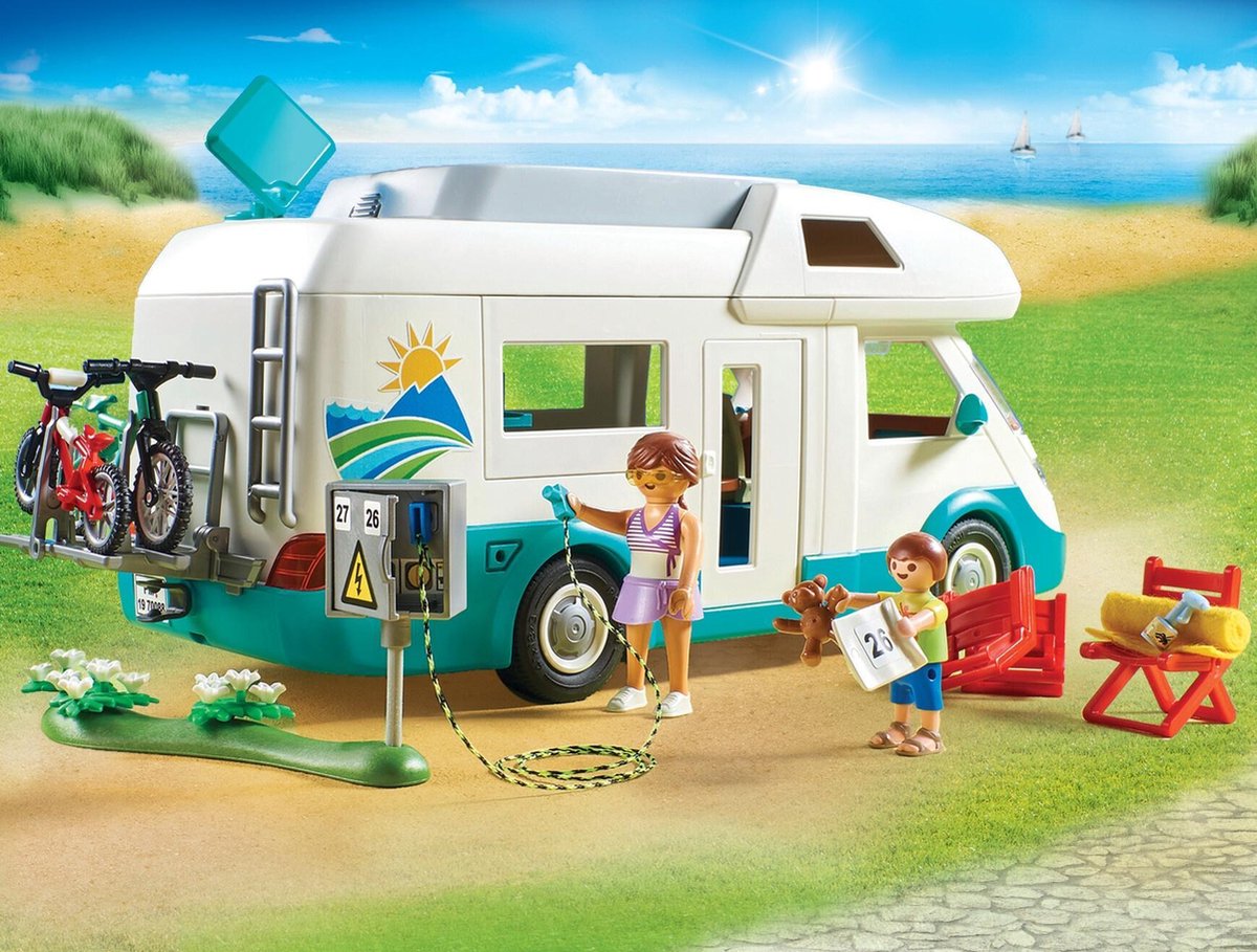 Playmobil Family Fun Mobilhome met familie (70088)