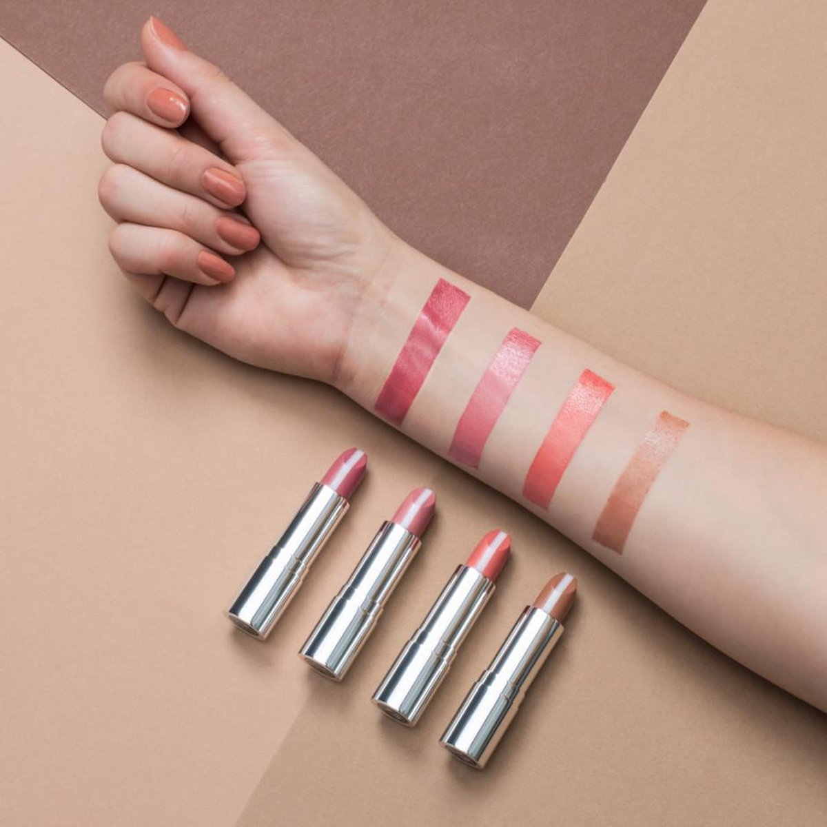 Artdeco 10 - Berry Oasis Hydra Care Lipstick 3.5 g