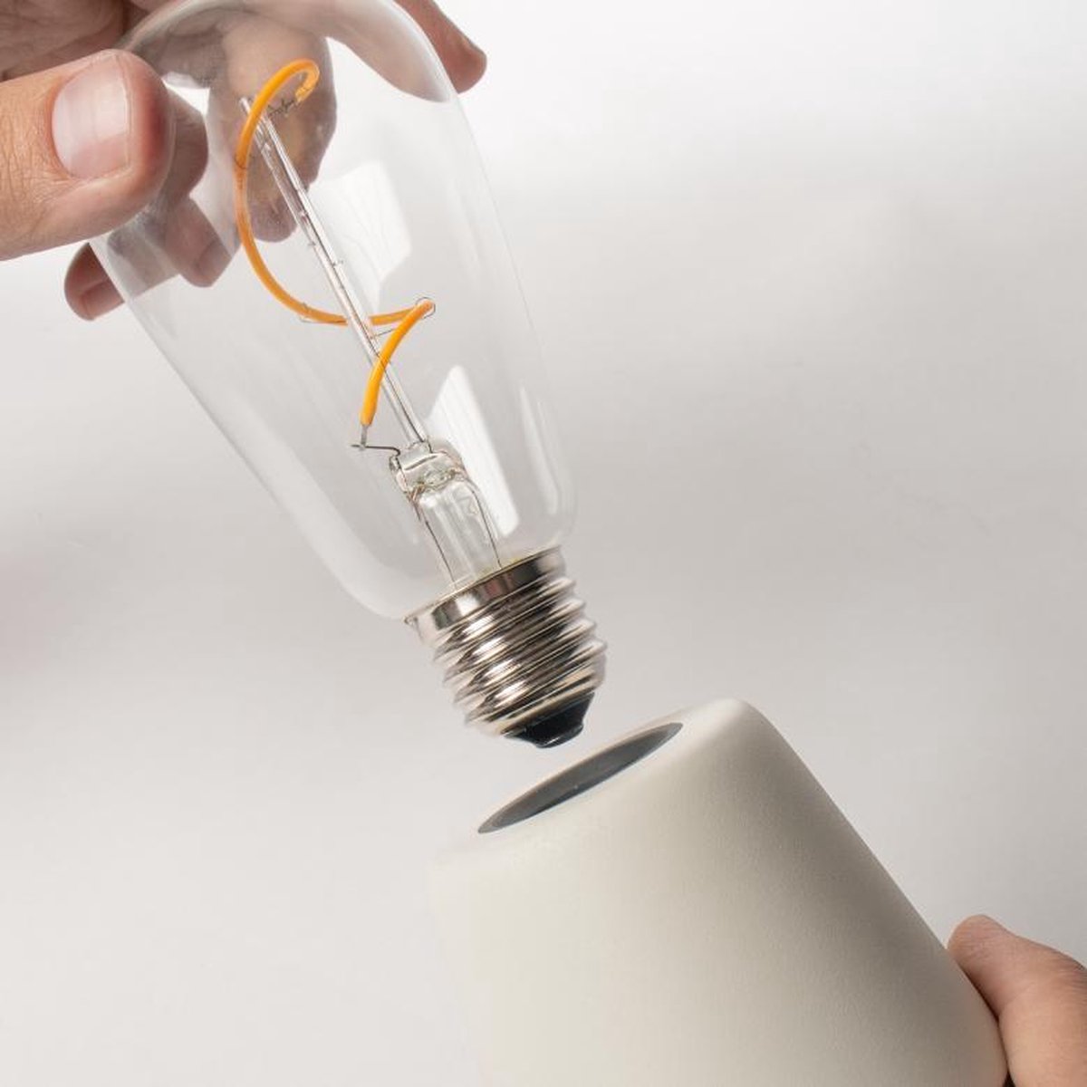 HUMBLE One Draadloze Tafellamp - Beige