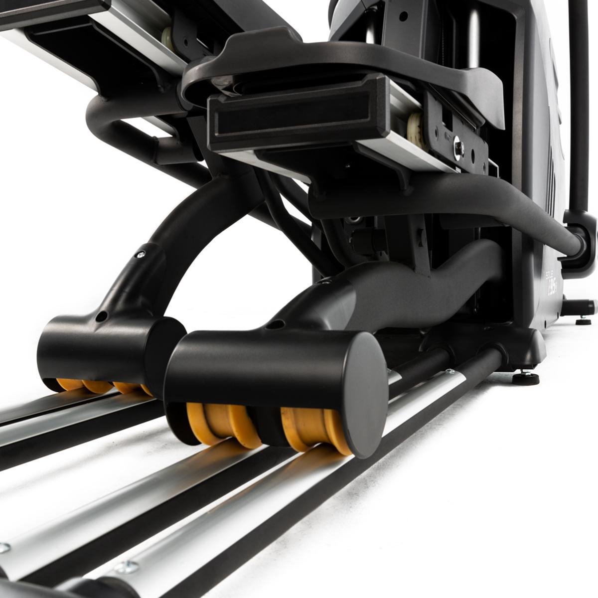 Sole Fitness E95S Crosstrainer - Gratis trainingsschema - Zwart