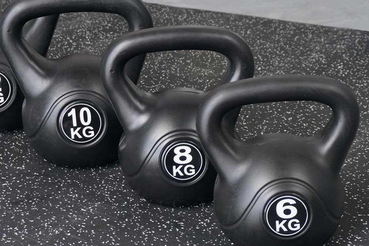 IVOL Kettlebell Set Van 3 Stuks - 6, 8 En 10 Kg - Voor Binnen En Buiten - Zwart