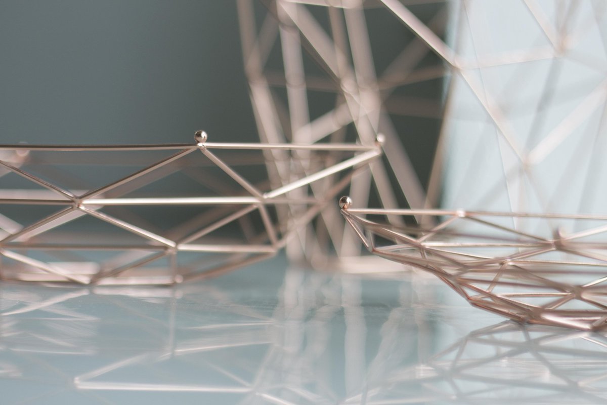 TAK Design Hangmand Thanwa 15 X 13 Cm Staal S - Zwart