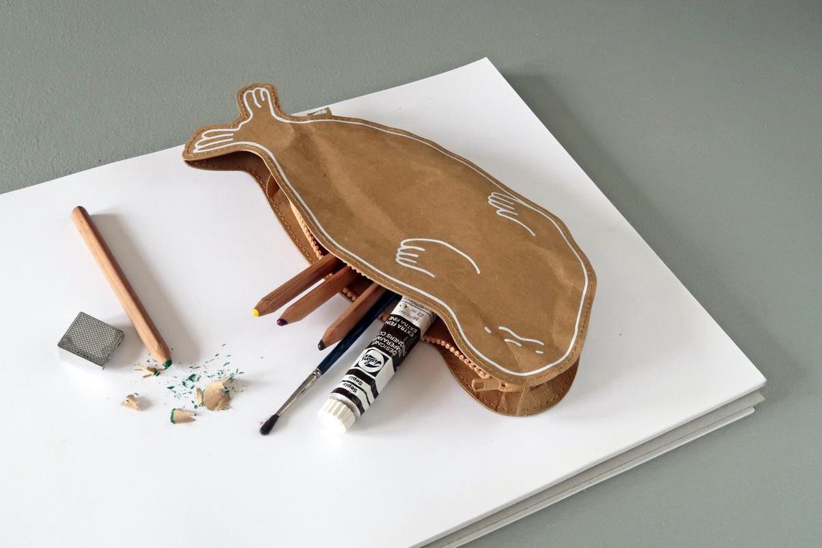 the ZOO etui Seal 27,5 cm gerecycled papier - Bruin