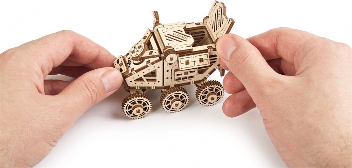 Ugears bouwpakket Mars Buggy 9 x 6,5 x 7 cm hout 96 delig - Bruin