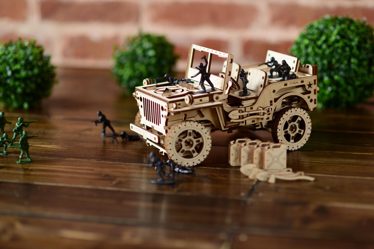 Wooden City modelbouwset Willys Jeep 17,9 cm hout 564 delig
