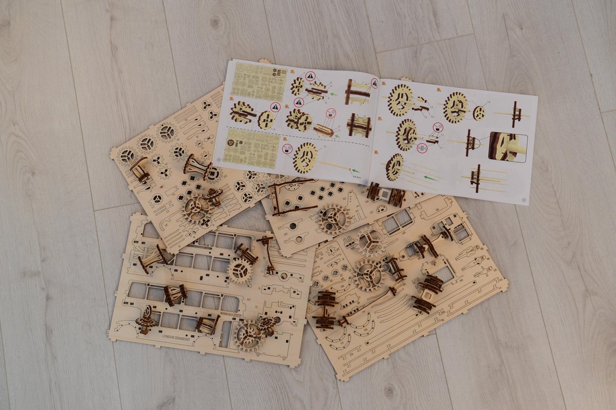 Wooden City modelbouwset Londen Bus hout naturel 216 delig