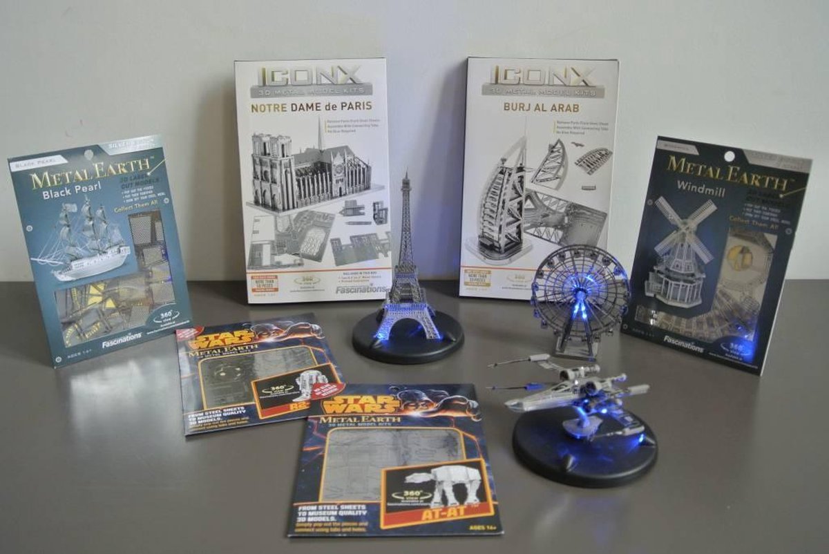 Metal Earth bouwpakket Iconix Notre Dame de Paris - Silver