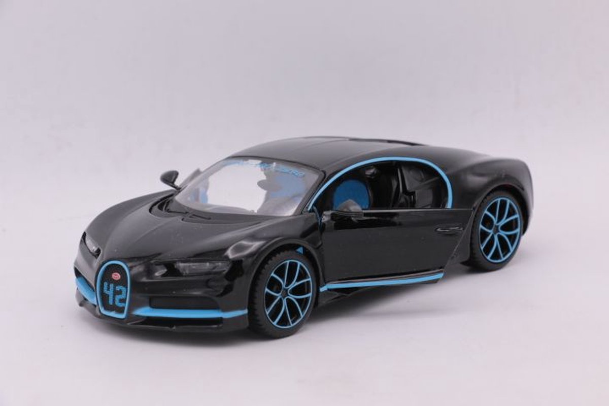 Maisto auto Bugatti Chiron 1:24/ - Zwart
