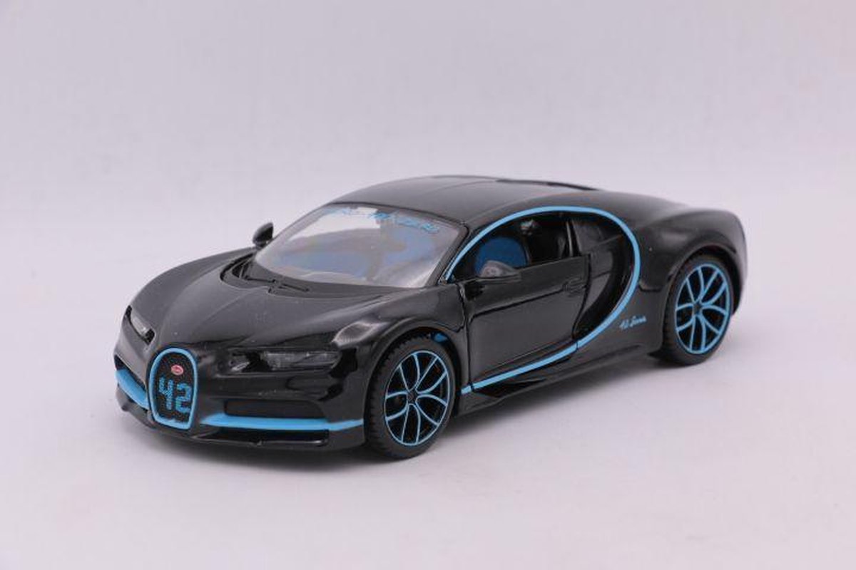 Maisto auto Bugatti Chiron 1:24/ - Zwart