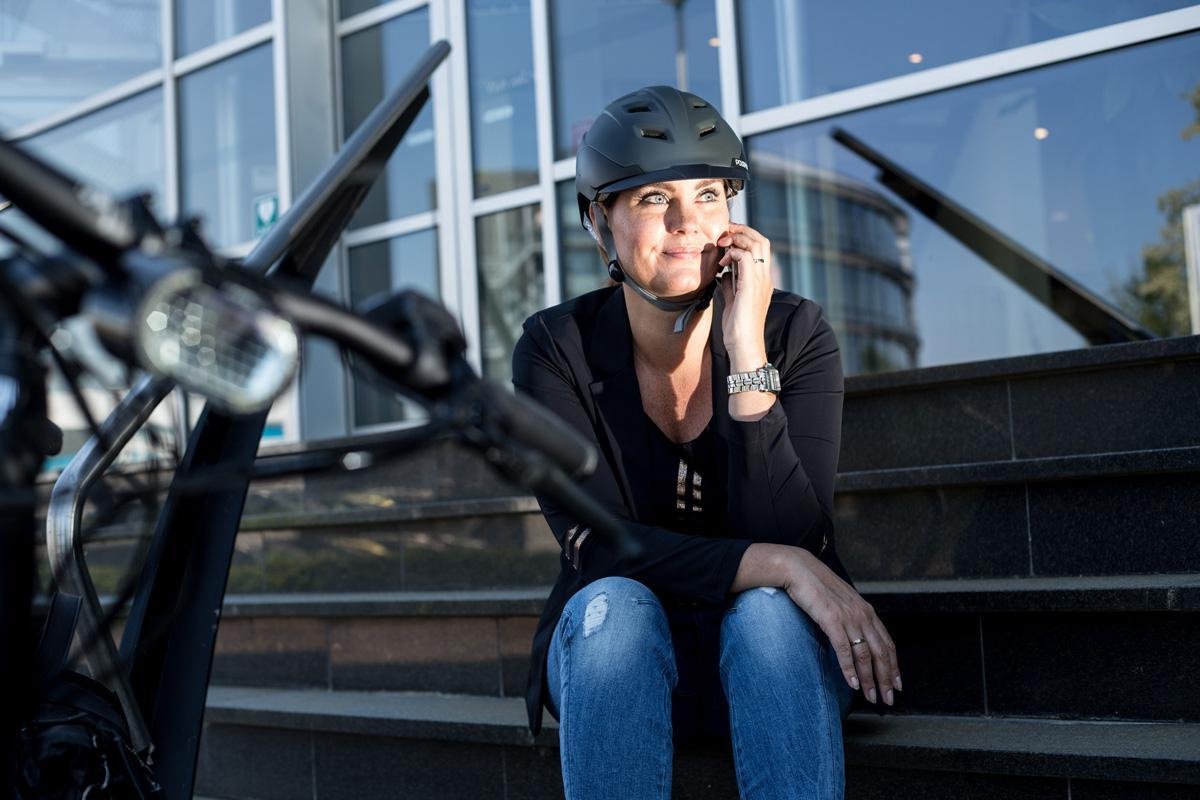 Polisport Fietshelm E'city 350 Gram Abs Mt 58-61 Cm - Zwart