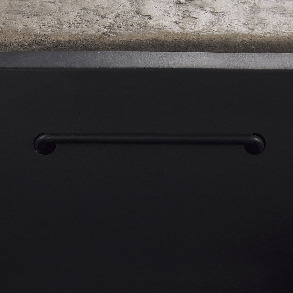 Beliani Kelud Vuurkorf Lichtbeton (Mgo) 73 X 72 Cm - Grijs