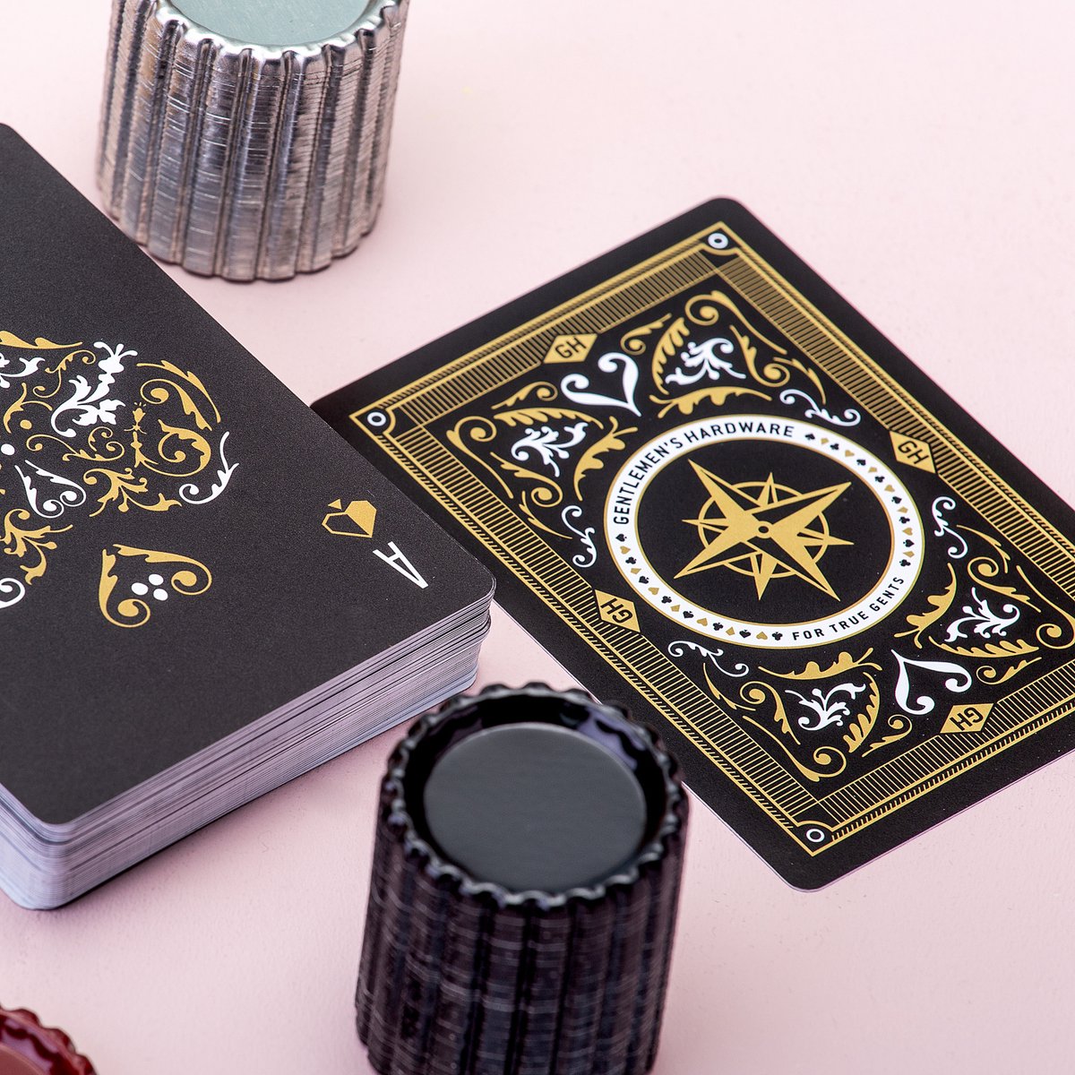 Gentlemen&apos;s Hardware pokerset Campfire 12 x 11 x 4 cm 3 delig - Rood