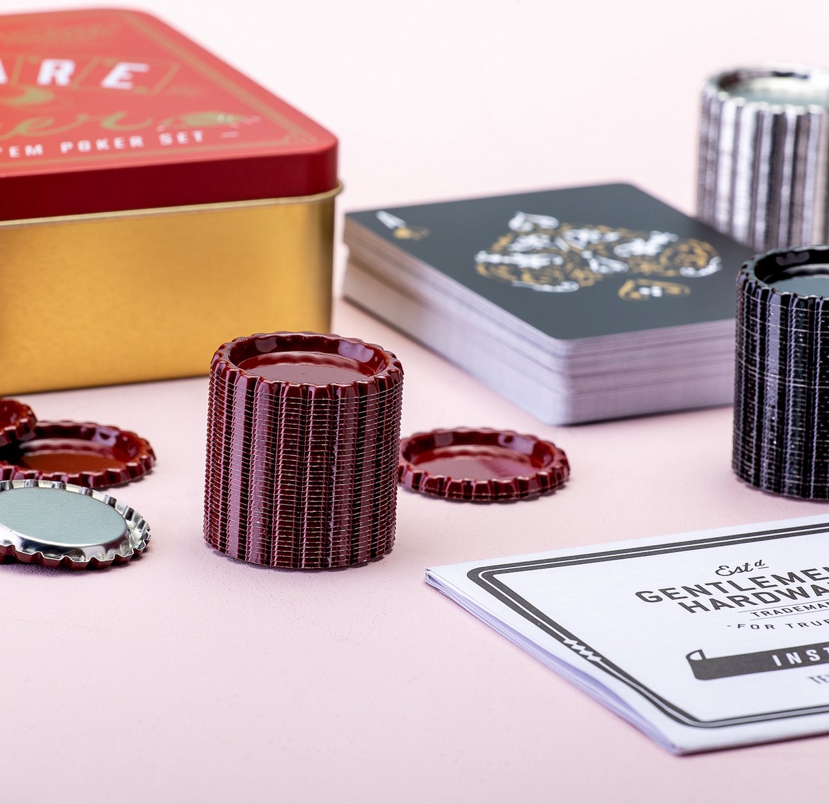Gentlemen&apos;s Hardware pokerset Campfire 12 x 11 x 4 cm 3 delig - Rood