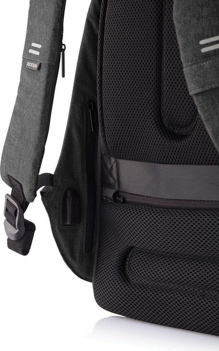XD Design Bobby Hero XL Anti-theft 17" Black 21L - Zwart