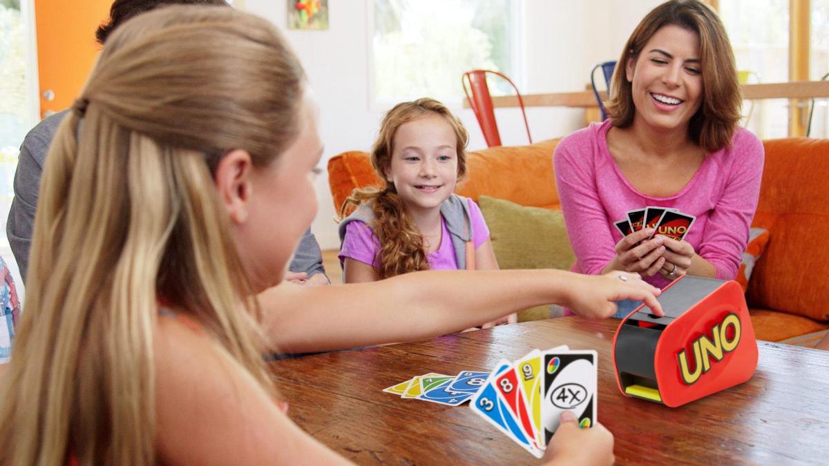 Mattel Uno Extreme - Vernieuwde Versie - Rood